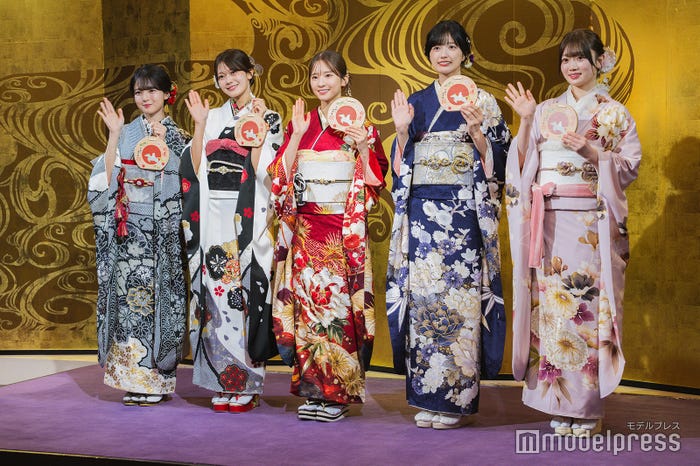 瀬戸口心月、奥田いろは、菅原咲月、五百城茉央、愛宕心響（C）モデルプレス