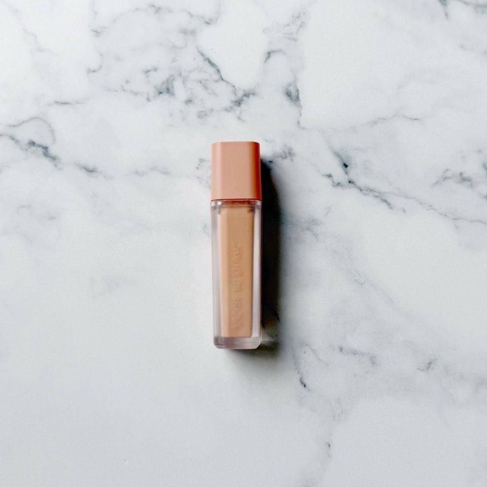 ウインクアイシマーライト PALE GINGER 18000W