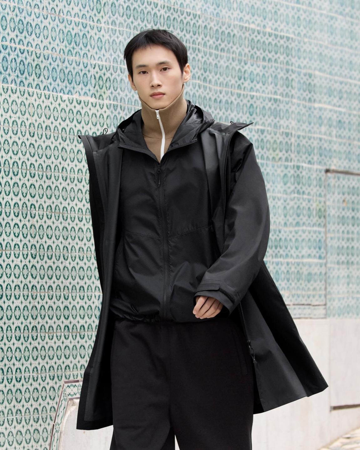 ユニクロ：シー2026年春夏＜メンズ編＞寒色オーバーサイズシャツやフルジップニットなど全10型｜写真1