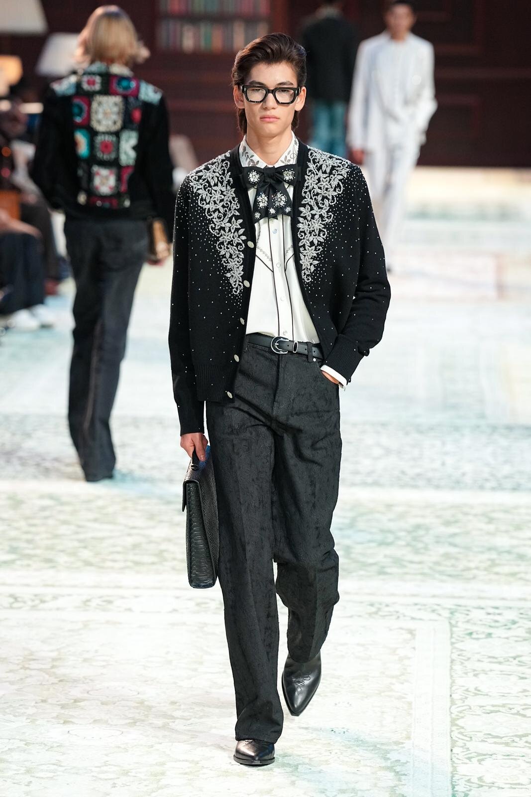 アミリ 2026-27年秋冬コレクション、日常と非日常を行き来するモダンなアメリカン・ラグジュアリー｜写真82