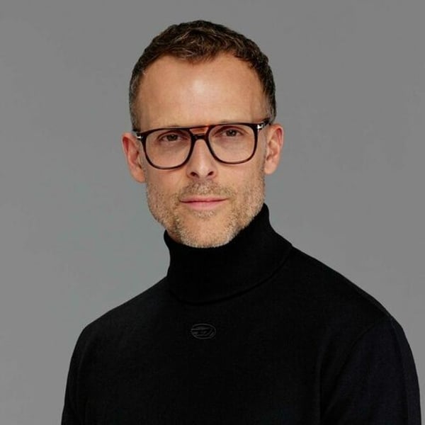 アンドレア・リゴリオージ氏がディーゼルのCEOに正式就任 – FashionNetwork 日本 アンドレア・リゴリオージ氏がディーゼルのCEOに正式就任 - FashionNetwork 日本