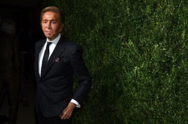 ファッション界に君臨した伝説的デザイナー、ヴァレンティノ氏が93歳で死去した