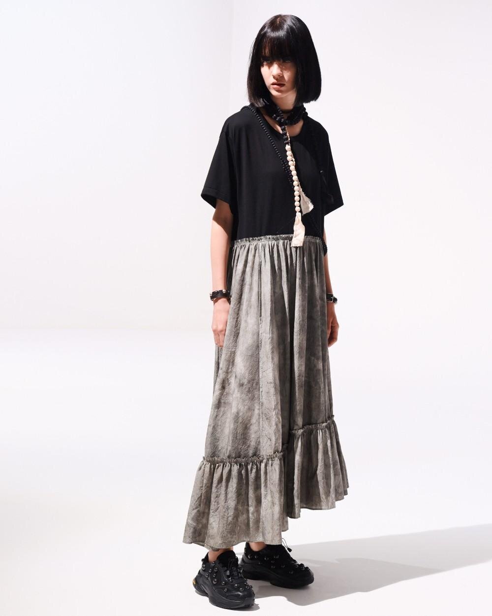 Y'sから“絨毯柄”ジャカードのドレス＆ジャケット、荒々しい花を描いたシャツドレスも｜写真27