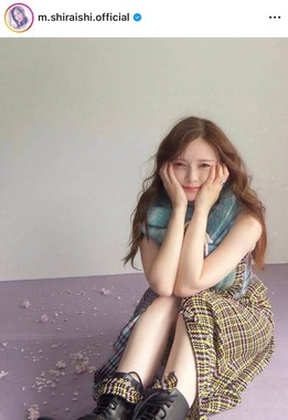 白石麻衣さんのインスタグラム（＠m.shiraishi.official）より