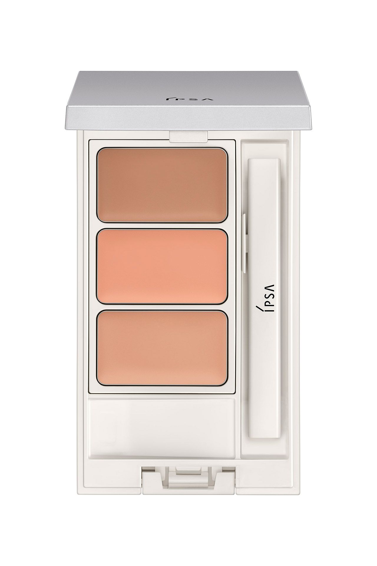 アイナ・ジ・エンドが実践。照明に負けない血色と陰影を仕込むライブメイク術