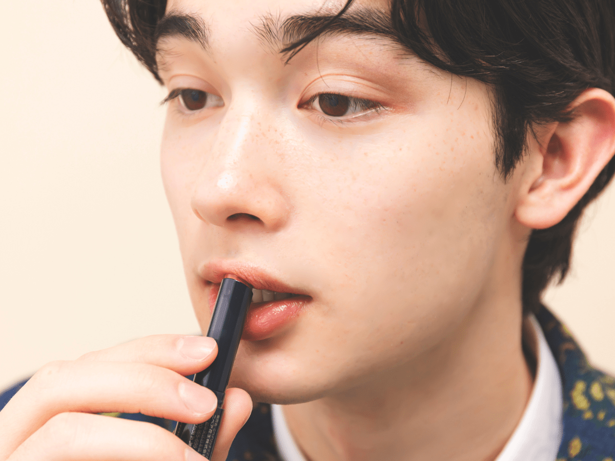 STEP② 上唇も同様に仕上げるのイメージ画像