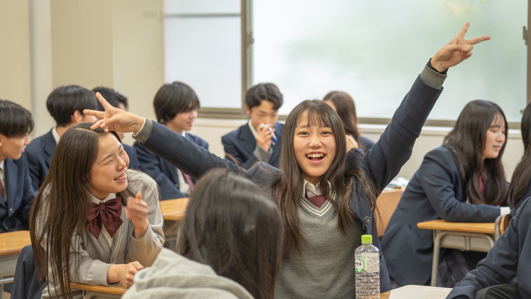 「大阪 おもろい 化粧品」で見つかったモントリッチ株式会社が大阪偕星学園高校で“おもろい”美容ゼミを開催 | モント・リッチ株式会社のプレスリリース 「大阪 おもろい 化粧品」で見つかったモントリッチ株式会社が大阪偕星学園高校で“おもろい”美容ゼミを開催 | モント・リッチ株式会社のプレスリリース