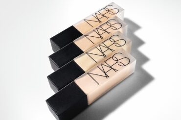 NARS26年春ベースメイク、毛穴レスな“シアーマット肌”を叶えるリキッドファンデ全15色 - ファッションプレス