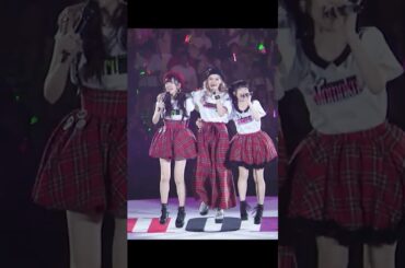 【#ライブ映像 公開中】Kiss！Kiss！Kiss！ / #Buono! (#嗣永桃子 #夏焼雅 #鈴木愛理) Buono!ライブ2017 〜Pienezza！〜