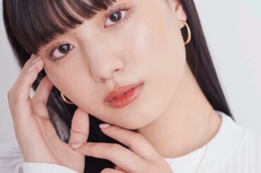 「仮面ライダーゼロワン」ヒロイン、全身ピンクの膝上ミニワンピコーデ「プリンセスみたい」「脚スラッとしてて理想」の声