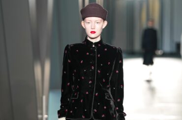 フェティコ 2026-27年秋冬コレクション - 気品の輪郭を探る - ファッションプレス