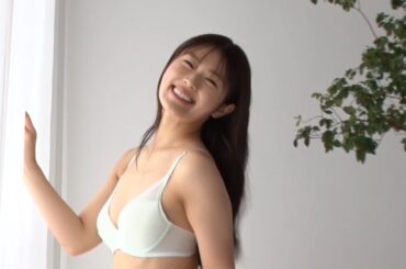 渋谷凪咲、ブラトップCM撮影でプライベート感満載の無邪気な笑顔　ワコール『ウイング』新CM＆メイキング＆インタビュー映像