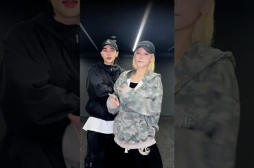 #현진 의 #Do_It Challenge w/ #ITZY #YEJI #예지 !🐲 #StrayKids #스트레이키즈 #Hyunjin #SKZ_IT_TAPE ​⁠@ITZY