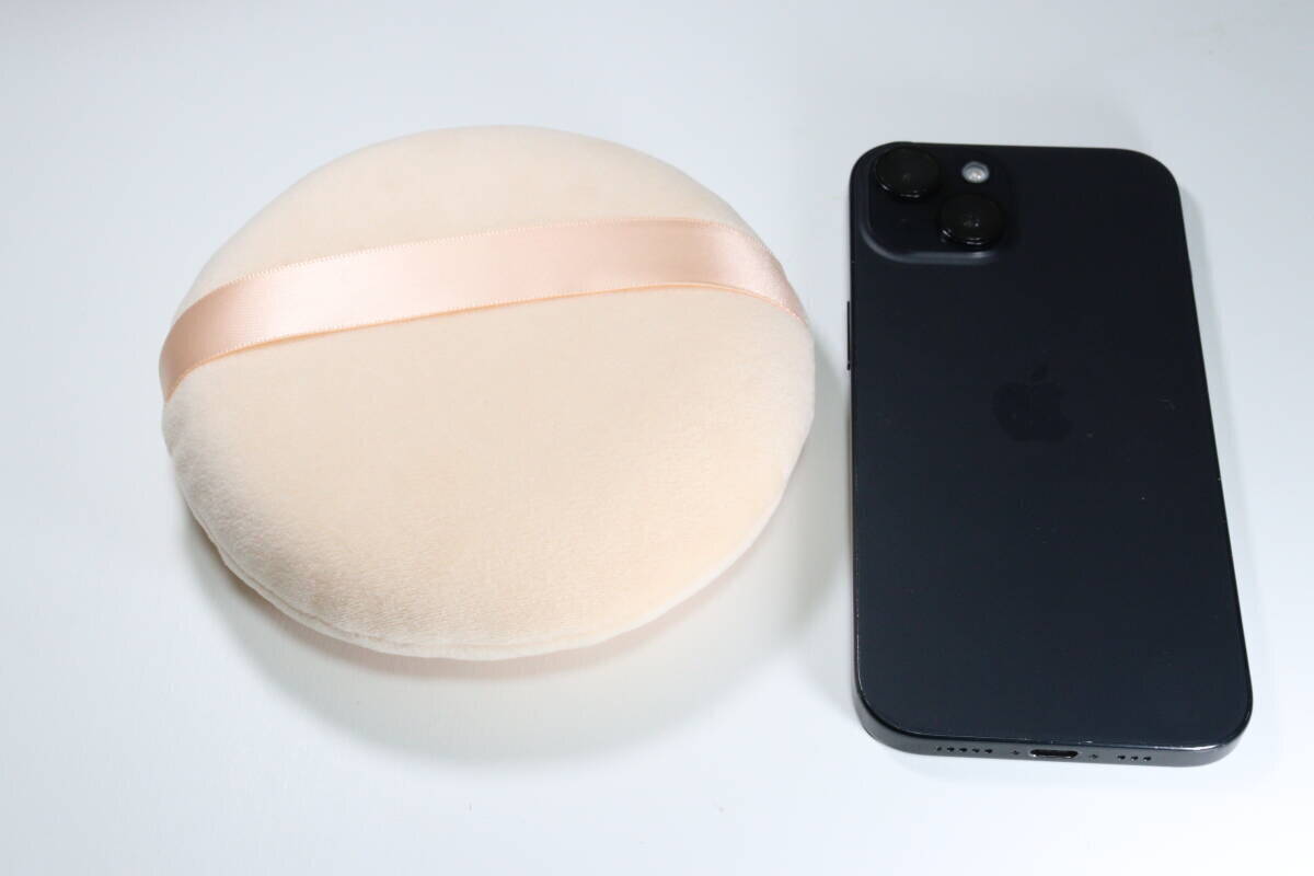 ダイソー　ビッグパフ　サイズ比較