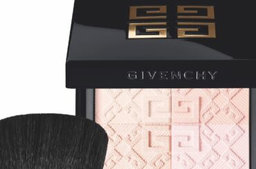 メゾン・ジバンシィのクチュールファブリックの芸術を反映した、限定メイクアップコレクションに魅了 | Vogue Japan