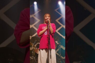 元乃木坂46・能條愛未さんとお笑いコンビ・蛙亭の 中野周平さんが出演！オリジナル縦型映画を公開