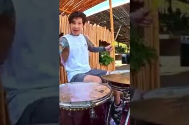 高市早苗の幻のドラム演奏を再現 #政治家#shorts#bonjovi#itsmylife