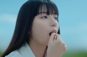 蒔田彩珠、「ミルキー」新ブランドキャラクターに就任！初の北海道ロケにリラックスした姿を見せる　新CM『ずっと、ずーっとの、やさしさ』篇