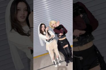 강아지보단 난 #이로하 님과 #예지 의#TNVSChallenge 가 좋아 𐔌՞꜆.  ̫.꜀՞𐦯 #ITZY #YEJI #ITZY_TNVS #ILLIT #IROHA #Shorts