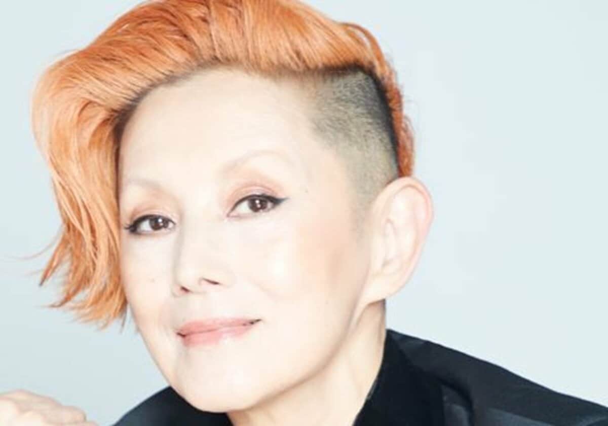73歳 夏木マリ ポルトガル街歩きショット!レザーやトレンチコーデが「背景に負けず劣らずのカッコ良さ」「わぁ美しい」と話題 夫婦ショットも 1か月あたりのファッション&美容費用についても解説 | LIMO 73歳 夏木マリ ポルトガル街歩きショット!レザーやトレンチコーデが「背景に負けず劣らずのカッコ良さ」「わぁ美しい」と話題 夫婦ショットも 1か月あたりのファッション&美容費用についても解説 | LIMO