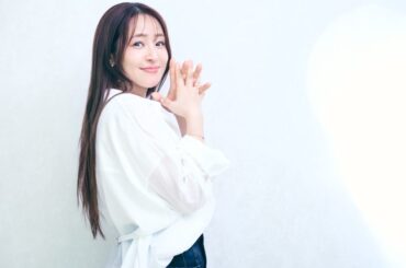 大沢あかね「整形級の美人化」を叶えた美容メソッドを公開 | GOETHE