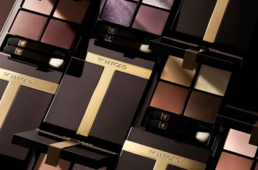 「トム フォード ビューティ」の“アイ カラー クォード”が全面リニューアル　新色や復刻色も