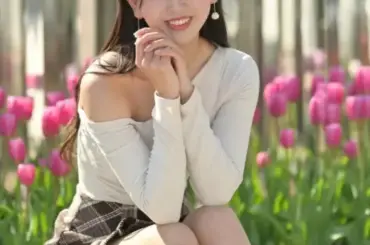 “元アイドル”レースクイーン池永百合　超ミニのフラワーショット公開に「隣、座りたい」「素敵過ぎ」 - スポニチ Sponichi Annex 芸能