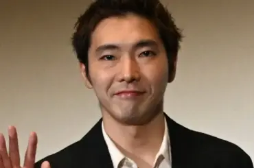 柄本佑　自身の“推し”アイドル実名告白　一緒にドームライブにも行く先輩俳優　スタジオ「ええー！」 - スポニチ Sponichi Annex 芸能