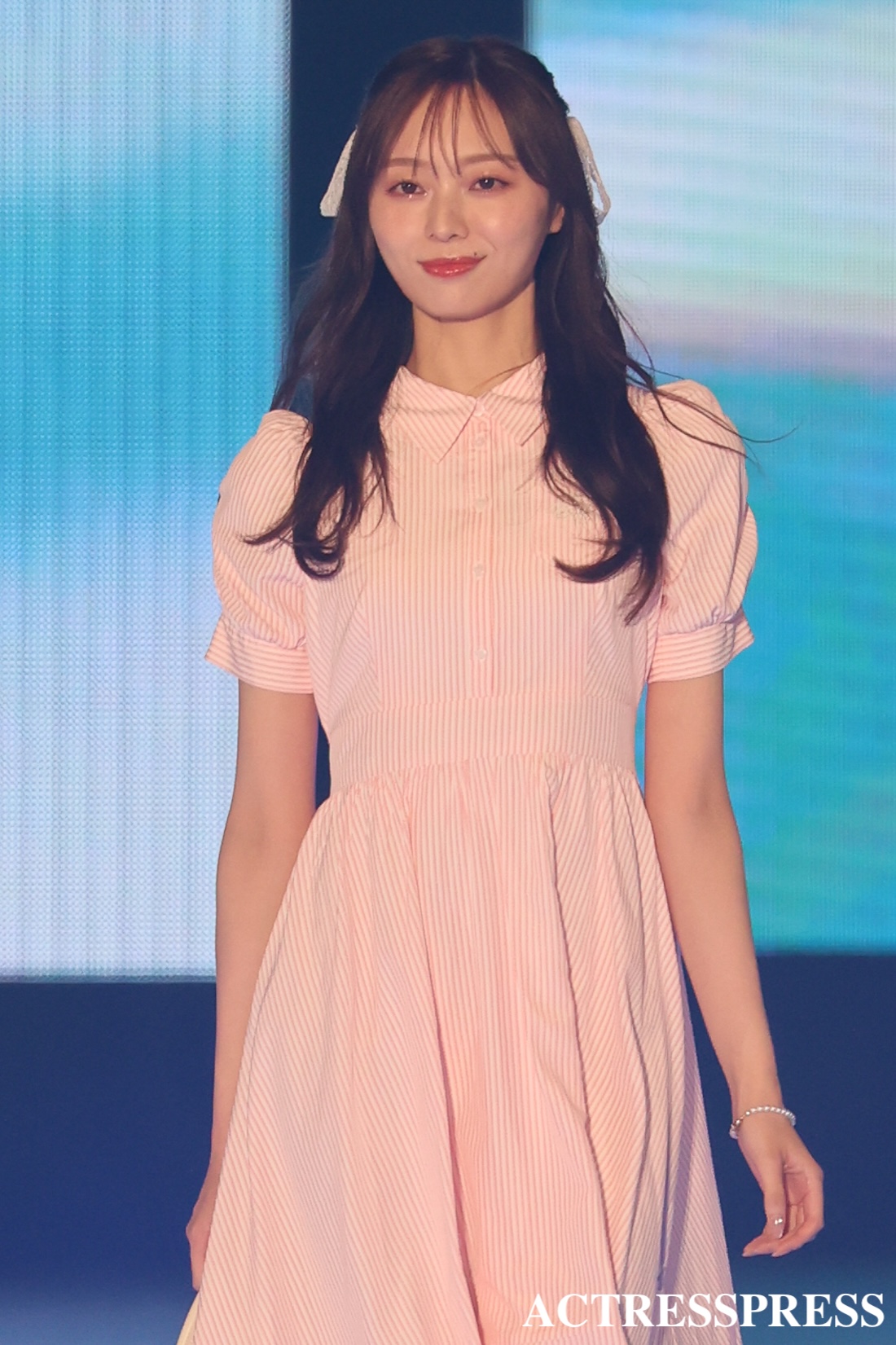 梅澤美波(衣装：An MILLE).乃木坂46.2025年5月3日、代々木第一体育館にて。GirlsAward 2025 S/S. 撮影：ACTRESS PRESS（アクトレスプレス）