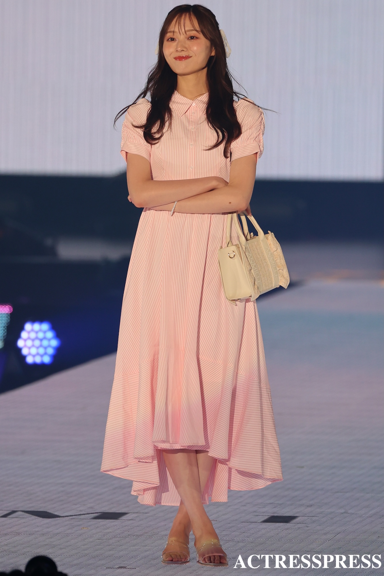 梅澤美波(衣装：An MILLE).乃木坂46.2025年5月3日、代々木第一体育館にて。GirlsAward 2025 S/S. 撮影：ACTRESS PRESS（アクトレスプレス）