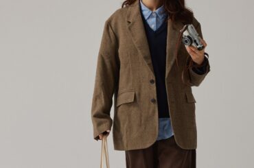 ブラウン×ブルーで爽やかに。メンズサイズのツイードジャケットで楽しむトラッドな重ね着【FUDGE FRIEND おしゃれさんの毎日コーディネート vol.650｜UMI】 | FUDGE FRIEND | ファッション