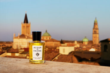 創業110年、美しく豊かな時を奏でるアクア ディ パルマの香りと哲学。｜Beauty｜madameFIGARO.jp（フィガロジャポン）