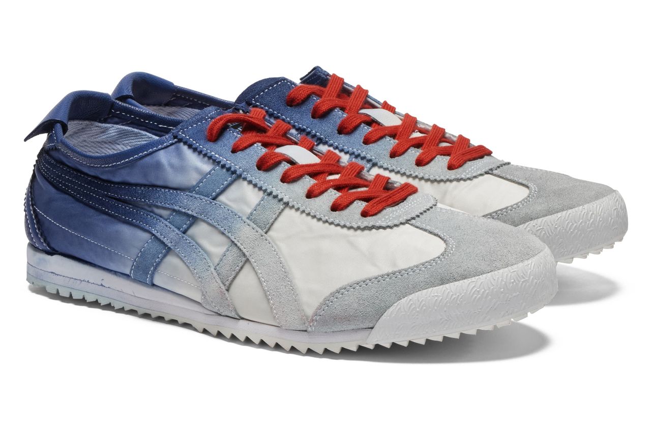 ロンドンのレッドコンセプトストア特別仕様「MEXICO 66TM NM」（アシックス提供）