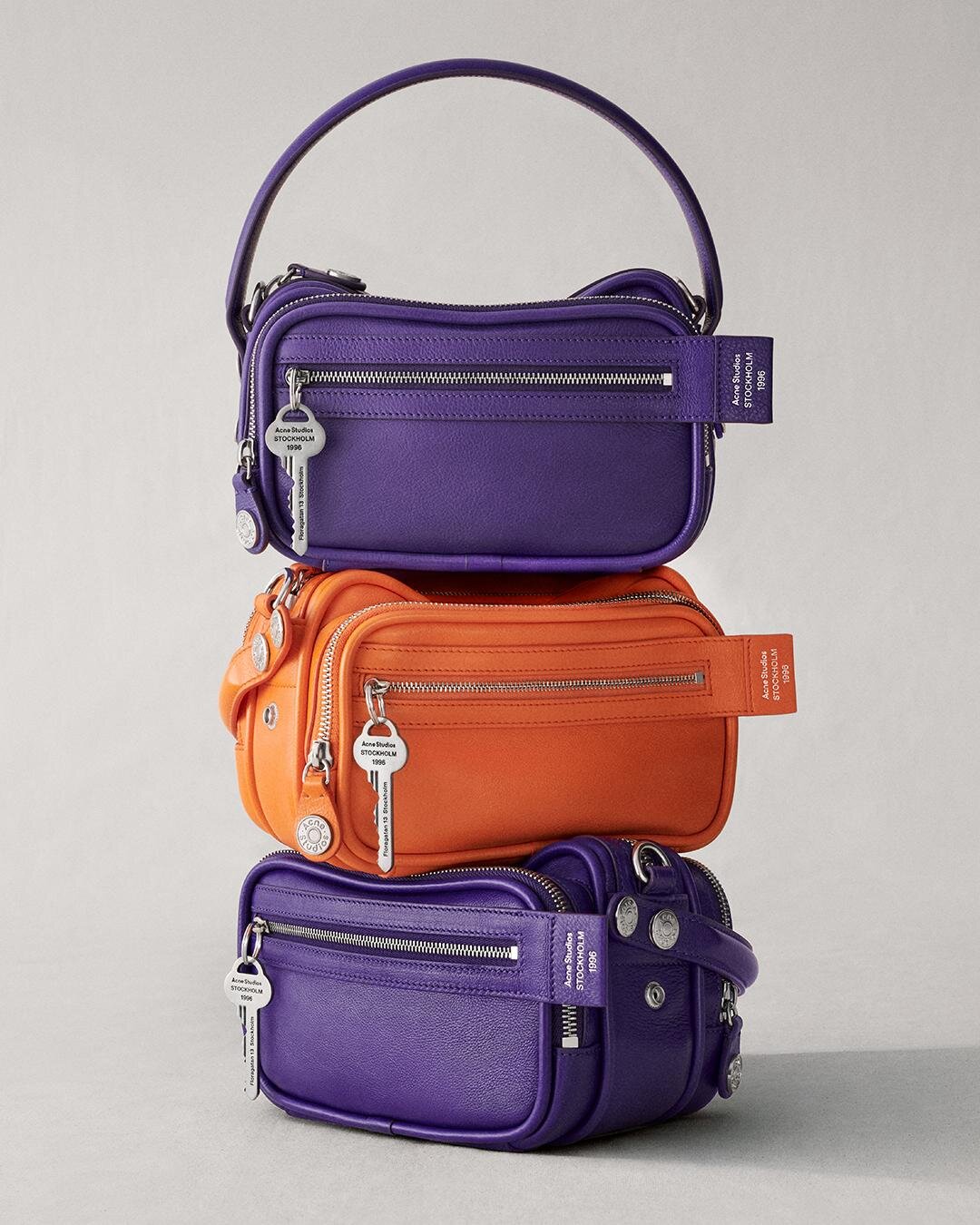 カメロ キット クロスボディバッグ 240,900円 サイズ:12×20×11cm