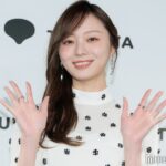 乃木坂46梅澤美波、写真集に向けた体作りはせず「ありのままの私を撮っていただけたら」イタリアでの“ナンパ”エピソードも告白【透明な覚悟】 – モデルプレス