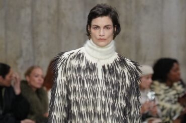 ランウェイに復活したジョゼフが見据える、クワイエット ラグジュアリーのその先【2026-27年秋冬 ロンドンコレクション】 | Vogue Japan