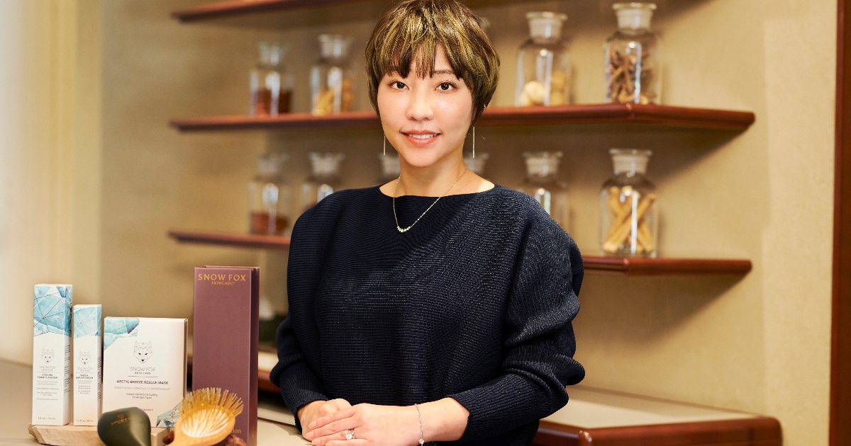 【エイペックスコマース 茂住昌子CEO】大ヒットブラシで認知が拡大、次なる軸はスキンケアと漢方 (PR)- WWDJAPAN 【エイペックスコマース 茂住昌子CEO】大ヒットブラシで認知が拡大、次なる軸はスキンケアと漢方 (PR)- WWDJAPAN