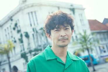 写真集『津田健次郎 PHOTOBOOK since1995』が3/14発売。豊富な写真とインタビューで、俳優・声優として活躍中の《ツダケン》の素顔に迫る！ - 電撃オンライン