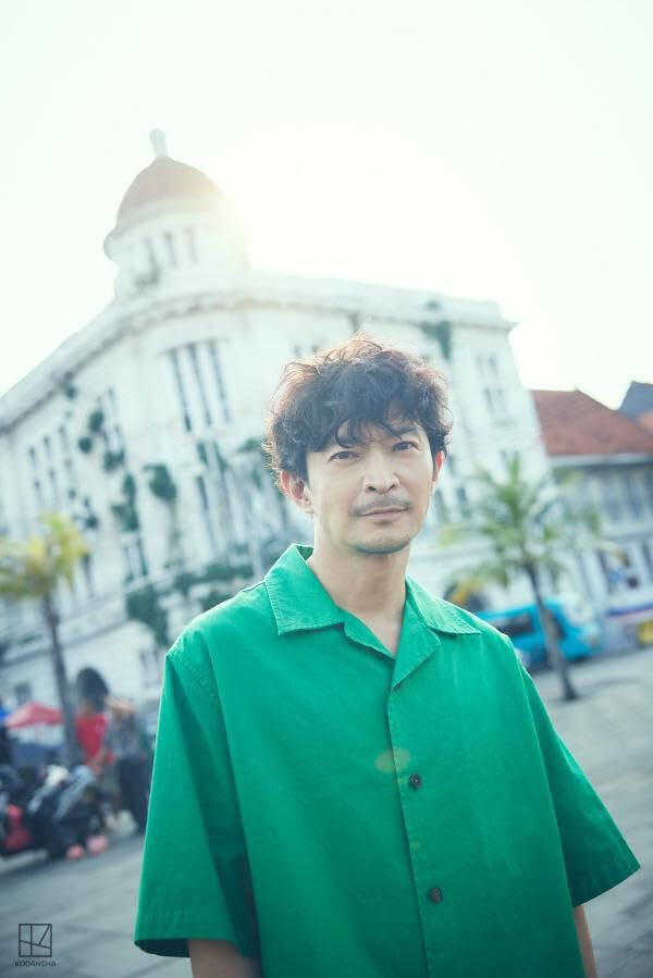 写真集『津田健次郎 PHOTOBOOK since1995』が3/14発売。豊富な写真とインタビューで、俳優・声優として活躍中の《ツダケン》の素顔に迫る! – 電撃オンライン 写真集『津田健次郎 PHOTOBOOK since1995』が3/14発売。豊富な写真とインタビューで、俳優・声優として活躍中の《ツダケン》の素顔に迫る! - 電撃オンライン