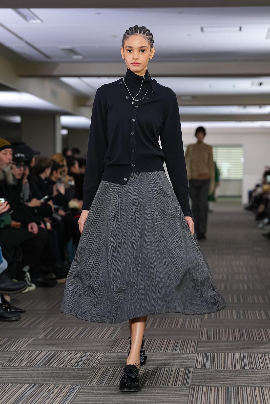 ピリングス 2026-27年秋冬コレクション - 夢と現実のはざまに広がる“日常のドレスアップ”｜写真10