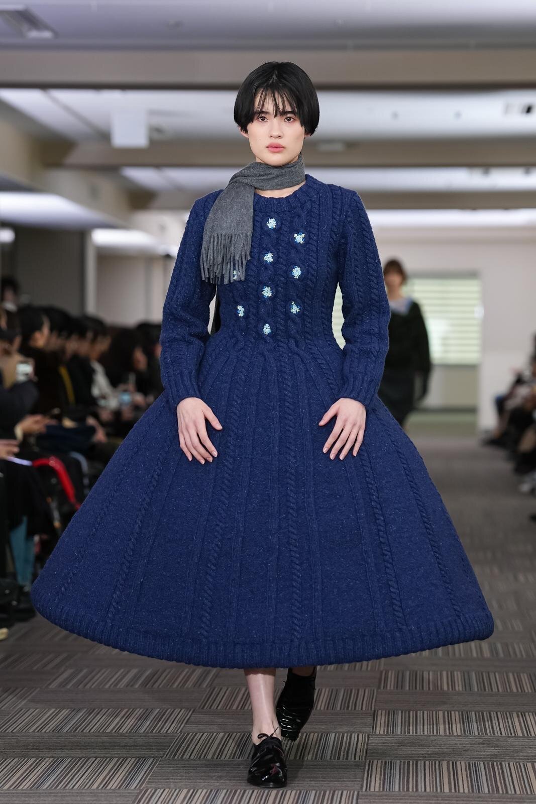 ピリングス 2026-27年秋冬コレクション - 夢と現実のはざまに広がる“日常のドレスアップ”｜写真61