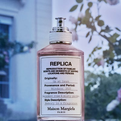 「メゾン マルジェラ フレグランス」の新作は"夜明けのローズガーデン"がテーマ