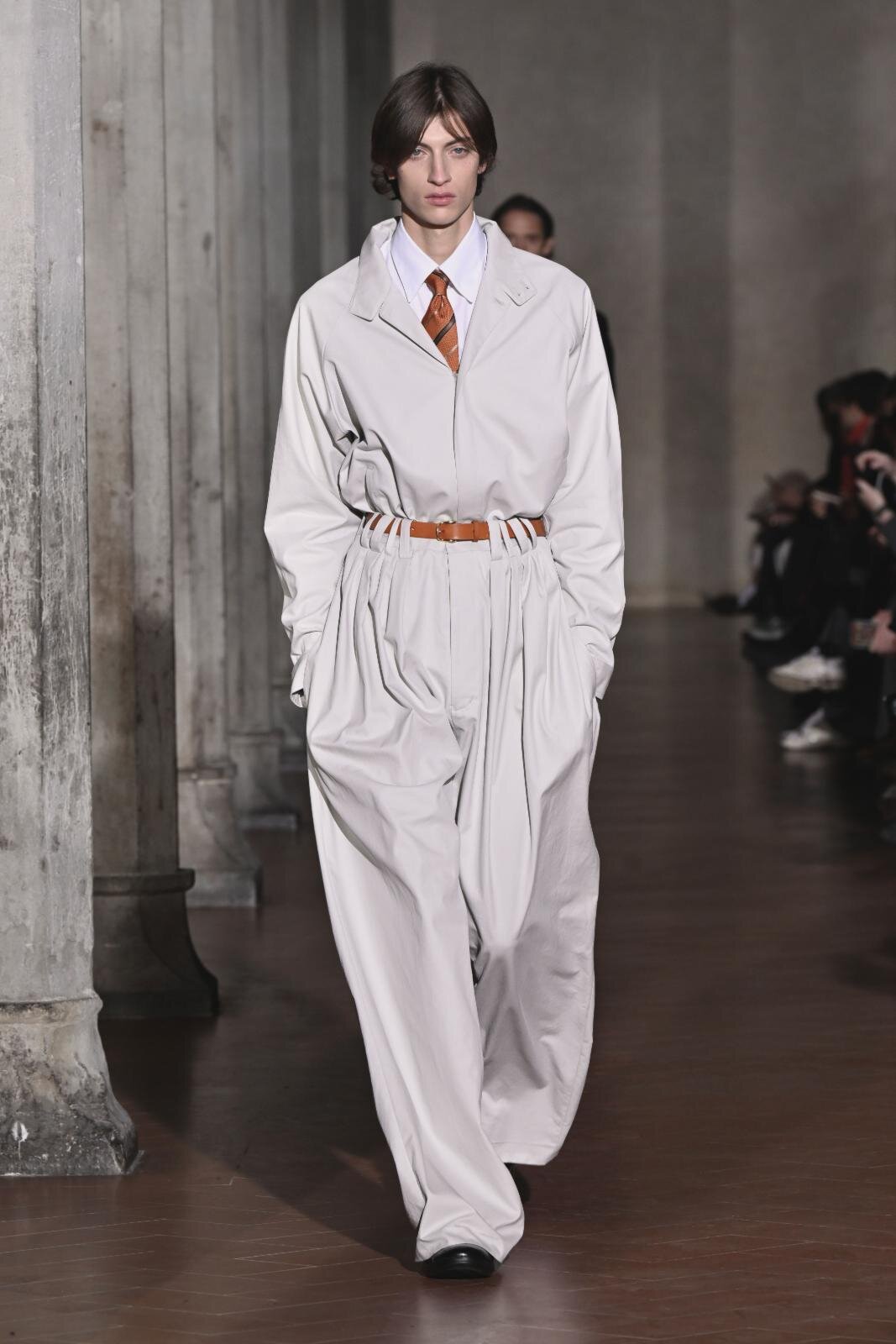 ソウシオオツキ 2026-27年秋冬コレクション - テーラードにユニークな“操作”を加えて｜写真11