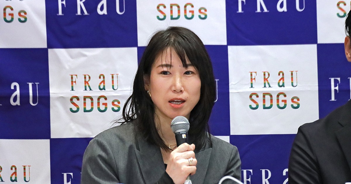 「商品にならなかった化粧品」から生まれるアート。KANEBOのアップサイクル活動で広がる子どもの可能性(FRaU編集部) | FRaU 「商品にならなかった化粧品」から生まれるアート。KANEBOのアップサイクル活動で広がる子どもの可能性(FRaU編集部) | FRaU