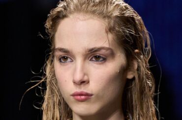 2026-27年秋冬ミラノ・ビューティー速報。グッチ、フェンディ、プラダが示す最新メイク＆ヘアトレンド5 | Vogue Japan