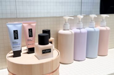 シュウ ウエムラ旗艦店で“整い体験”!?　銭湯を完全再現したポップアップイベントをレポート｜「マイナビウーマン」