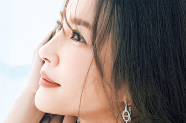 俳優兼社長！瀬戸朝香さんが教える「40代からの挑戦」と美容習慣 | 美ST ONLINE