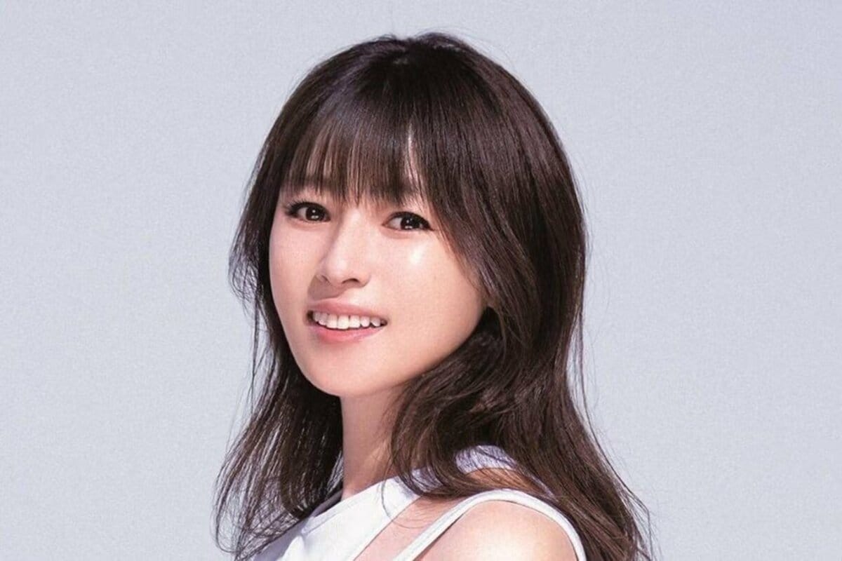 深田恭子、実父との“相合傘”2ショットを公開「まるで映画のワンシーン」「絵に描いたような2人」とファンから反響続々 美容費&ファッション費についても解説 | LIMO | くらしとお金の経済メディア 深田恭子、実父との“相合傘”2ショットを公開「まるで映画のワンシーン」「絵に描いたような2人」とファンから反響続々 美容費&ファッション費についても解説 | LIMO | くらしとお金の経済メディア