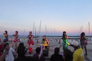 ＠２０２５年７月２５日@仮面女子@第ゼロ感＠熱海であそぼ！花火であそぼ！第２部@熱海海上花火大会2005夏@熱海親水公園イベント広場@18:45