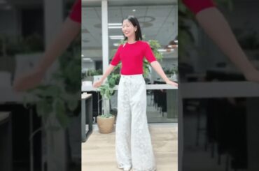 【海老原優香】アナ、透け感レースパンツ×赤ニットで魅せる春色コーデ！オフィスでも映えるきれいめカジュアル